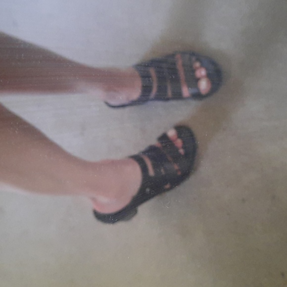 Dansko sandals size 39 genuine leather worn once . Fit like 8.5 imo - Picture 9 of 16